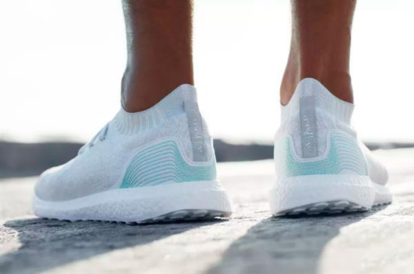 Adidas即将发售3D打印海底塑料制成的运动鞋