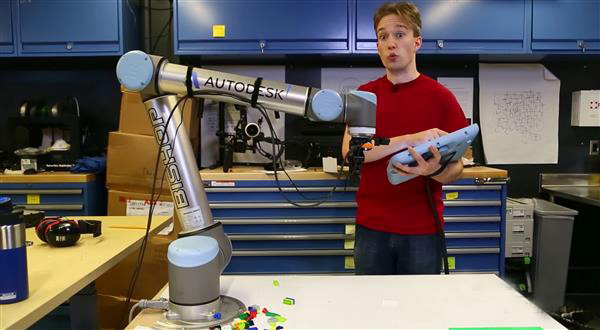 Autodesk 最新的3D打印机械臂可以打印不锈钢