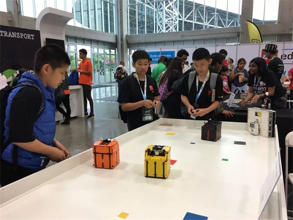 WRO | 征战哥斯达黎加！童程童美两名学员代表中国走上国际机器人大赛的舞台！